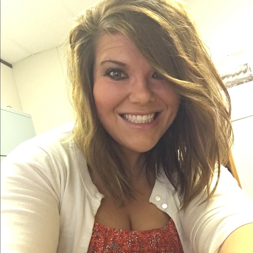 Meet your Posher, Natasha